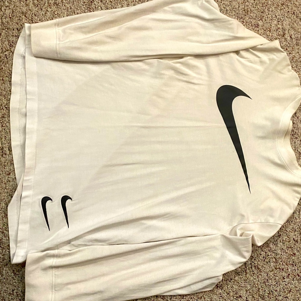 Nike, long sleeve shirt, size Medium